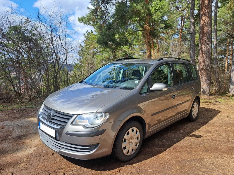 VW Touran 1, 9 tdi, снимка 1 - Автомобили и джипове - 49234609