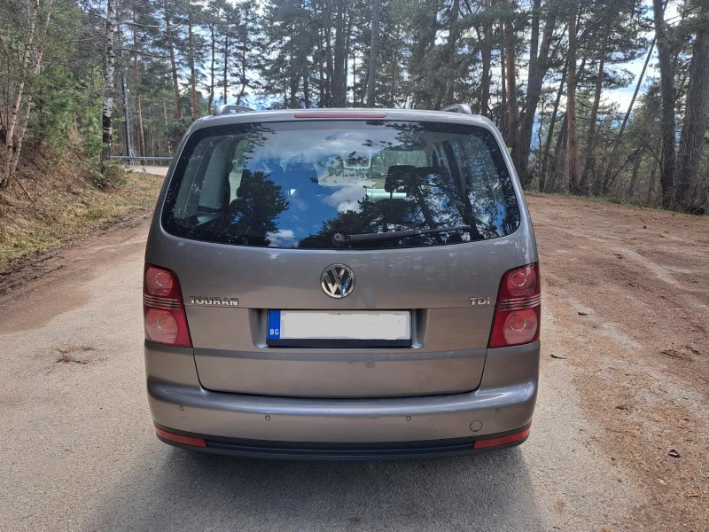 VW Touran 1, 9 tdi, снимка 14 - Автомобили и джипове - 49234609