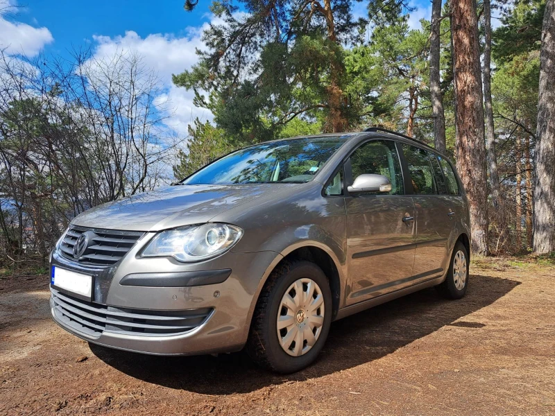 VW Touran 1, 9 tdi, снимка 8 - Автомобили и джипове - 49234609