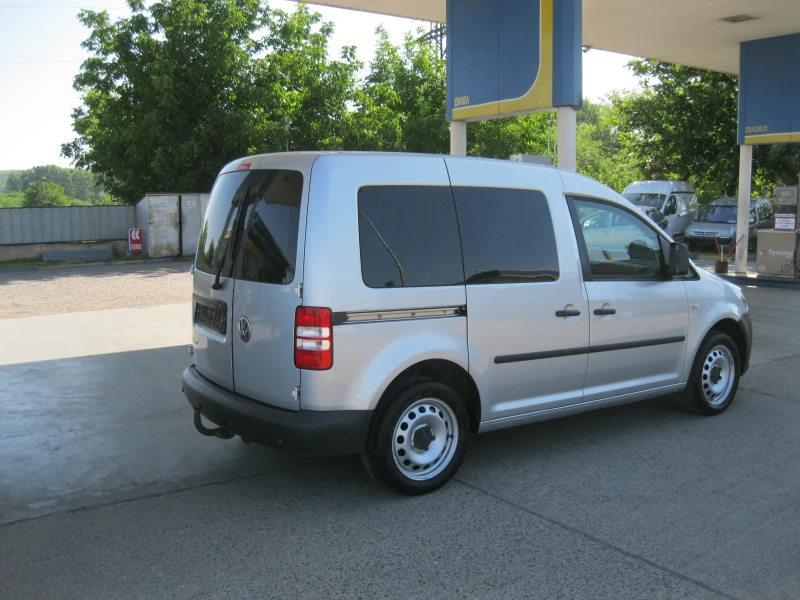 VW Caddy 2.0 TDI 140 ks, снимка 5 - Автомобили и джипове - 50790298