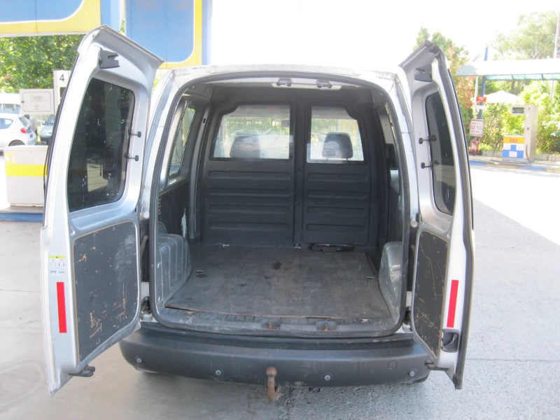 VW Caddy 2.0 TDI 140 ks, снимка 16 - Автомобили и джипове - 50790298