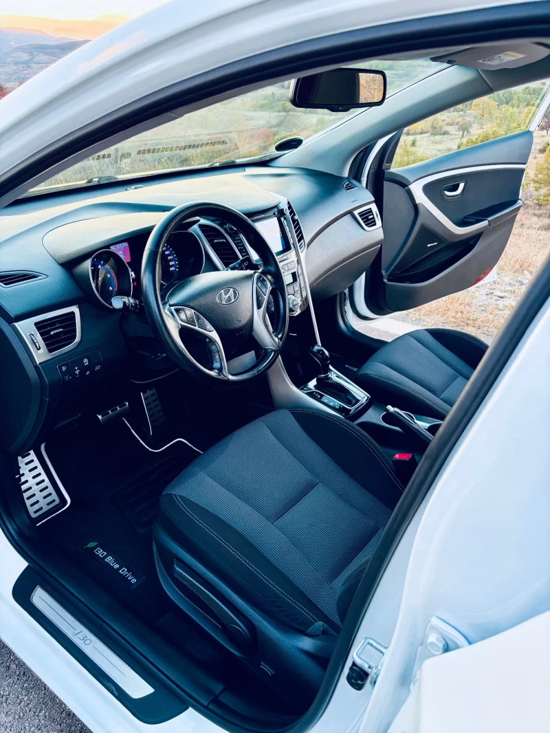 Hyundai I30  1.6 CRDI Blue Drive Автоматик, снимка 8 - Автомобили и джипове - 52900288