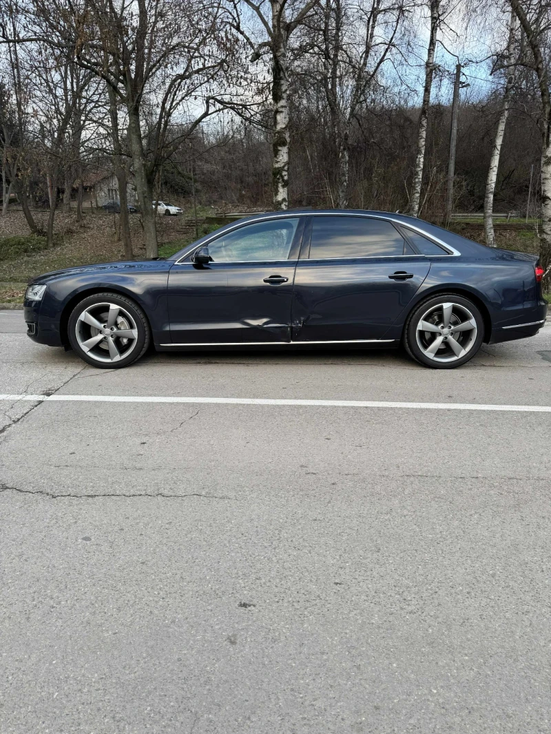 Audi A8 3.0 L, снимка 4 - Автомобили и джипове - 52920795