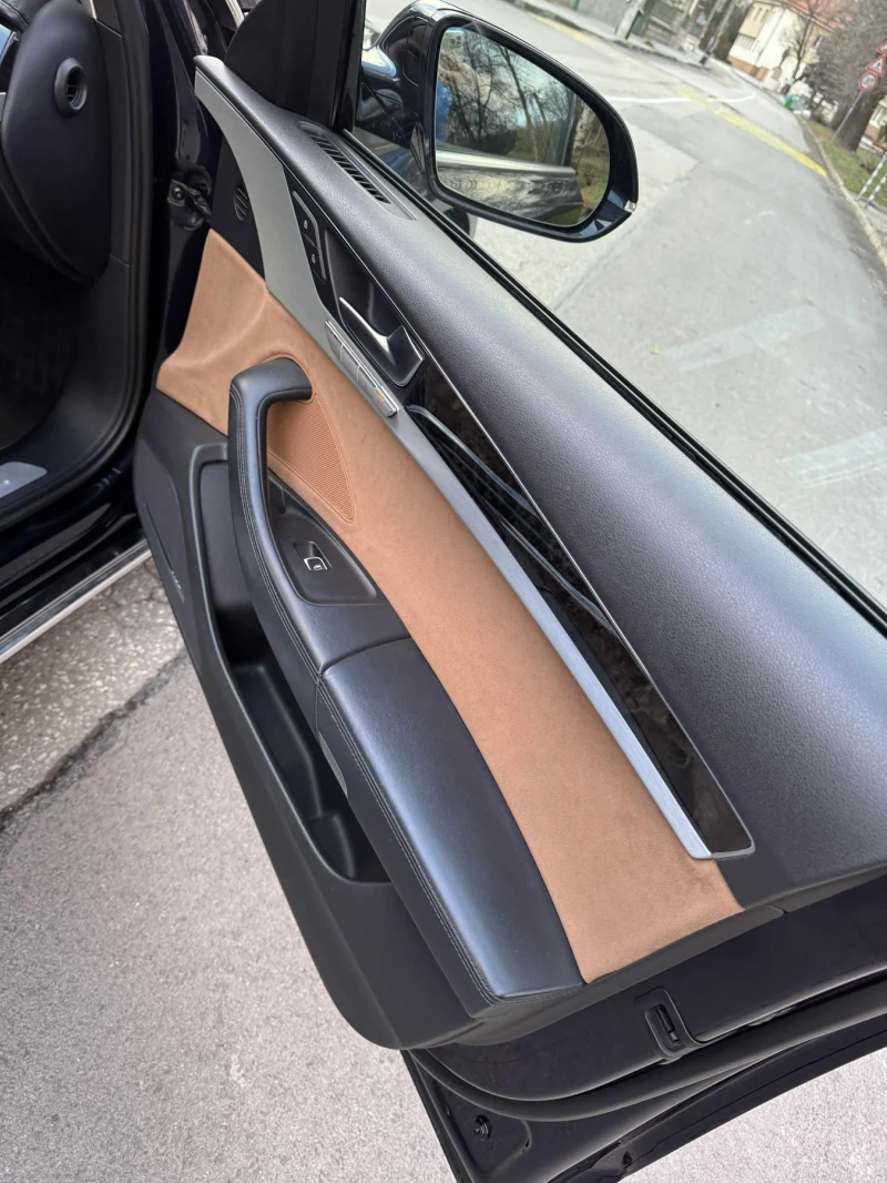 Audi A8 3.0 L, снимка 16 - Автомобили и джипове - 52920795