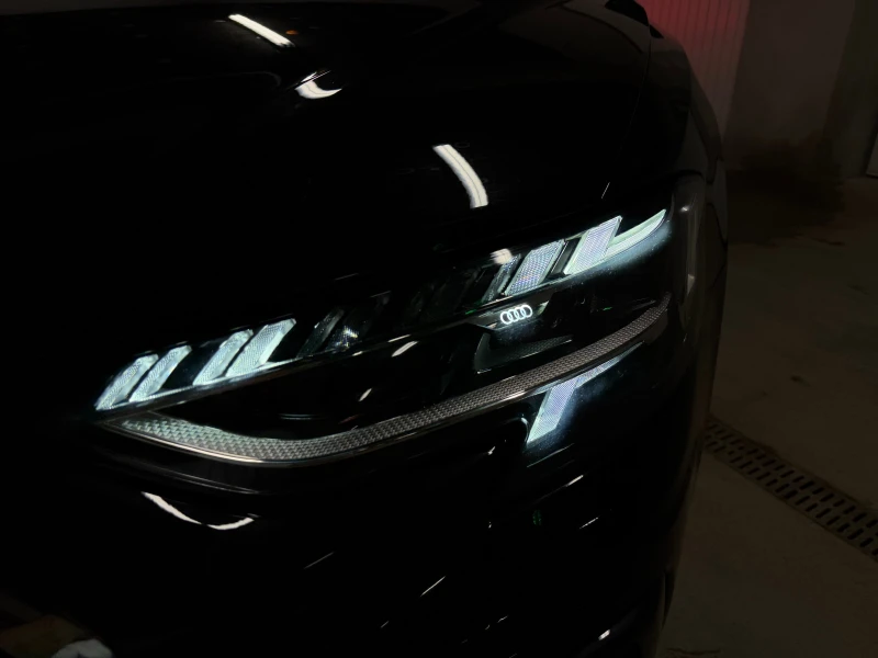 Audi A8 ЗАВИВАЩ З. МОСТ* ШОФ.ПАКЕТ* Digital М.* МАСАЖИ* ВА, снимка 5 - Автомобили и джипове - 53461009