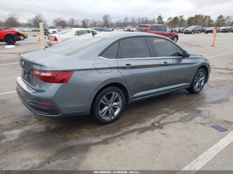 VW Jetta Volkswagen 1.5T Se, снимка 4 - Автомобили и джипове - 53520444