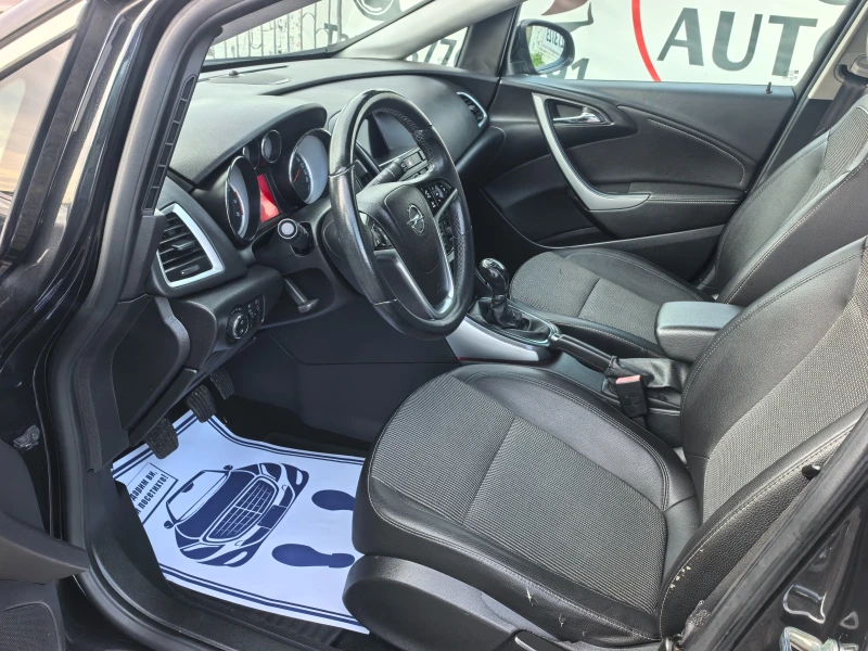 Opel Astra 1.4i Facelift/LPG, снимка 9 - Автомобили и джипове - 53594731