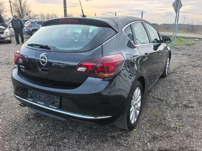 Opel Astra 1.4i Facelift/LPG, снимка 5 - Автомобили и джипове - 53594731