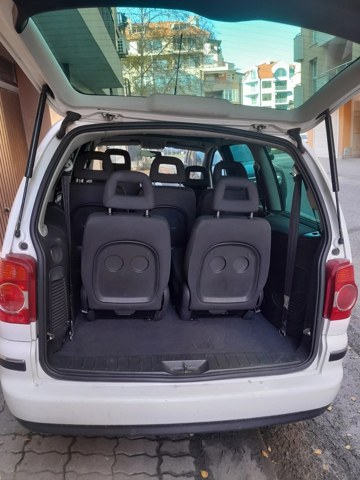 VW Sharan 1.9 - изображение 10