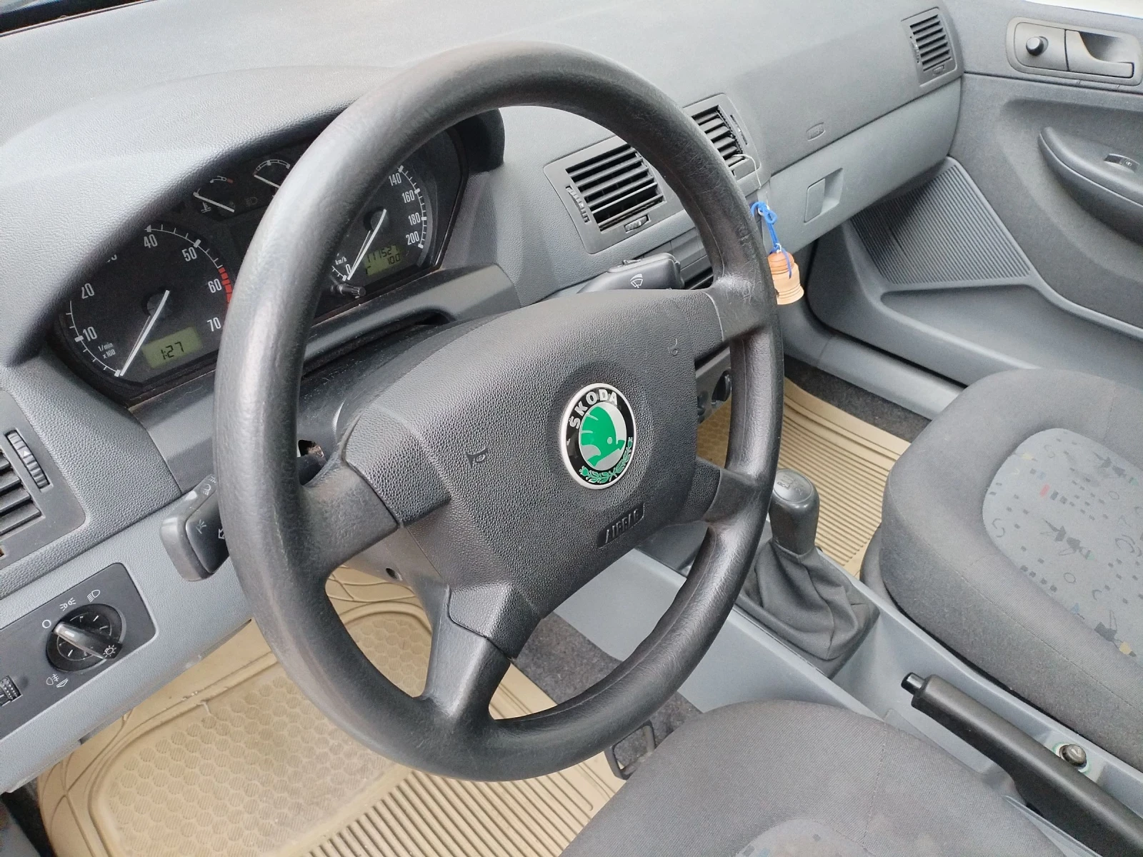 Skoda Fabia  - изображение 8