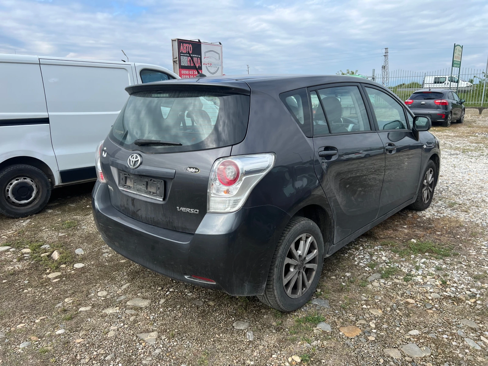 Toyota Verso 2.0 D4D - изображение 6
