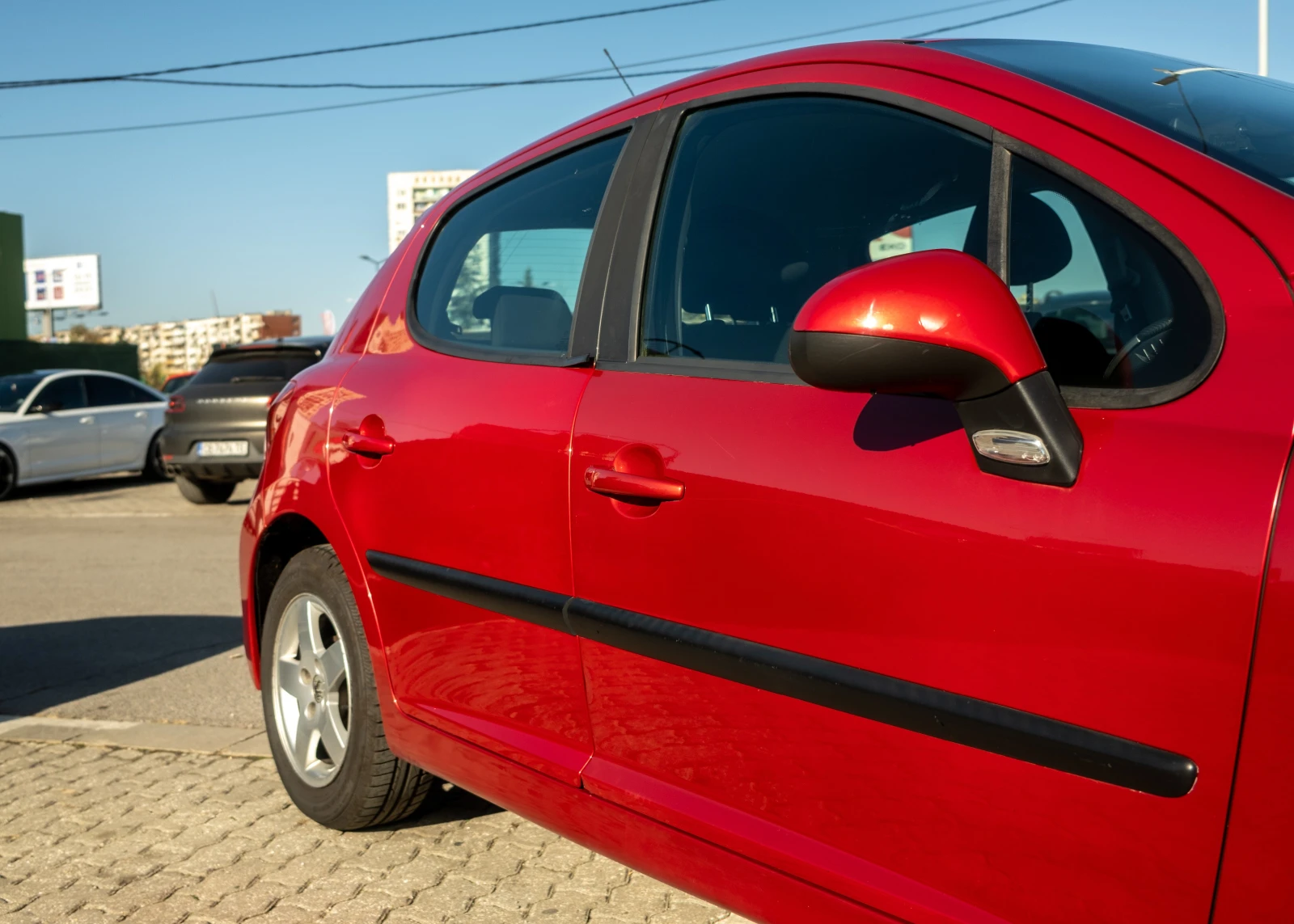 Peugeot 207 1.4 HDI - изображение 4