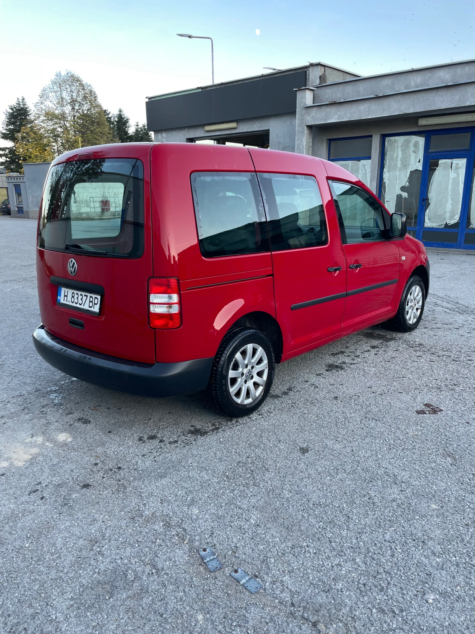 VW Caddy  - изображение 4