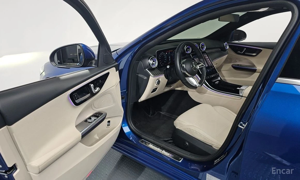 Mercedes-Benz C 300  - изображение 10