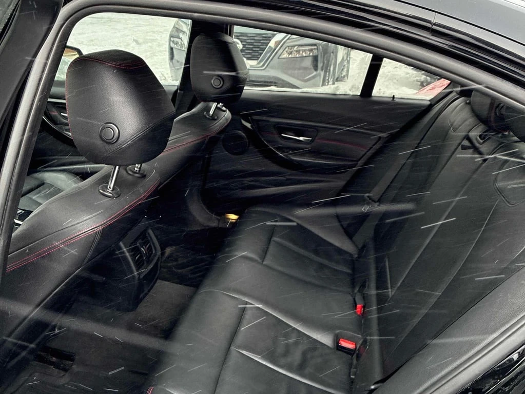 BMW 328 * 328i xDrive * CARFAX * ���� �� �� | Mobile.bg � ����������� 11