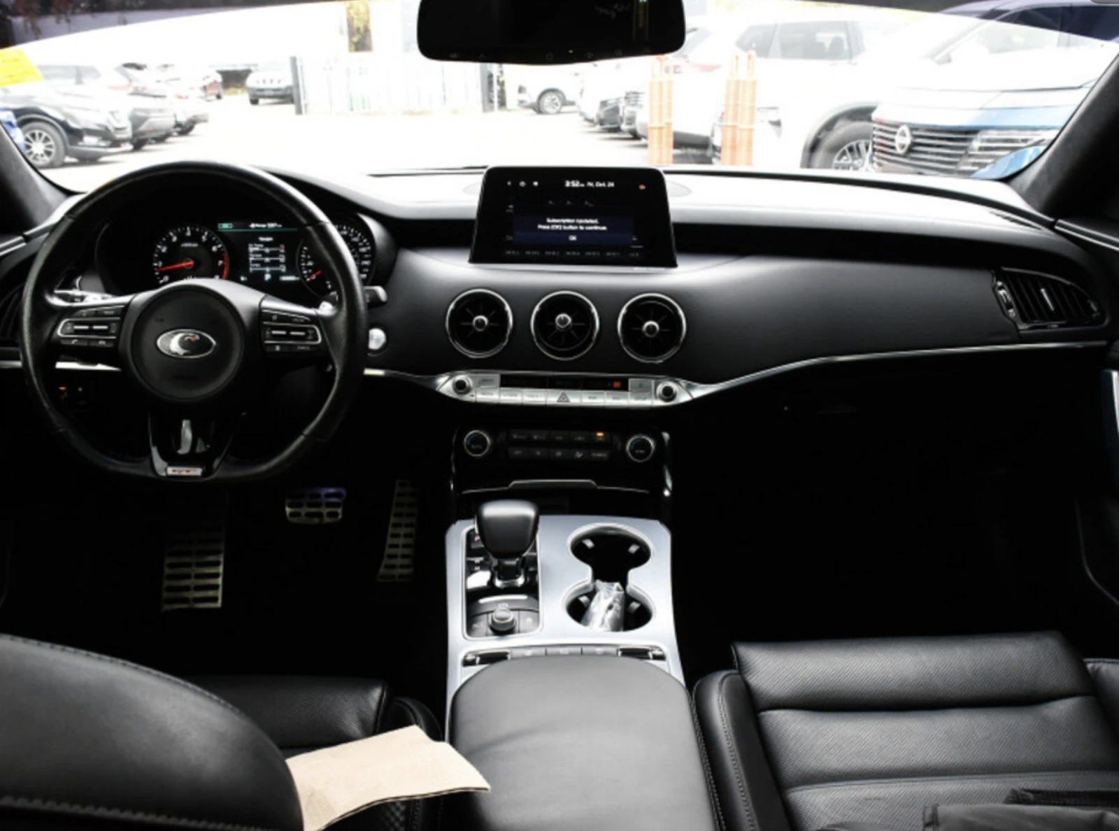 Kia Stinger ����������* ���� ��� ������*  | Mobile.bg � ����������� 13