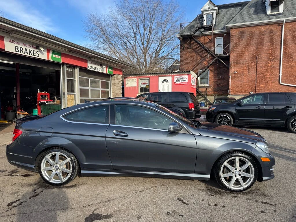 Mercedes-Benz C 350 4MATIC* COUPE* LUXURY* АвтоКредит(ЦЕНА ДО БГ) - изображение 5