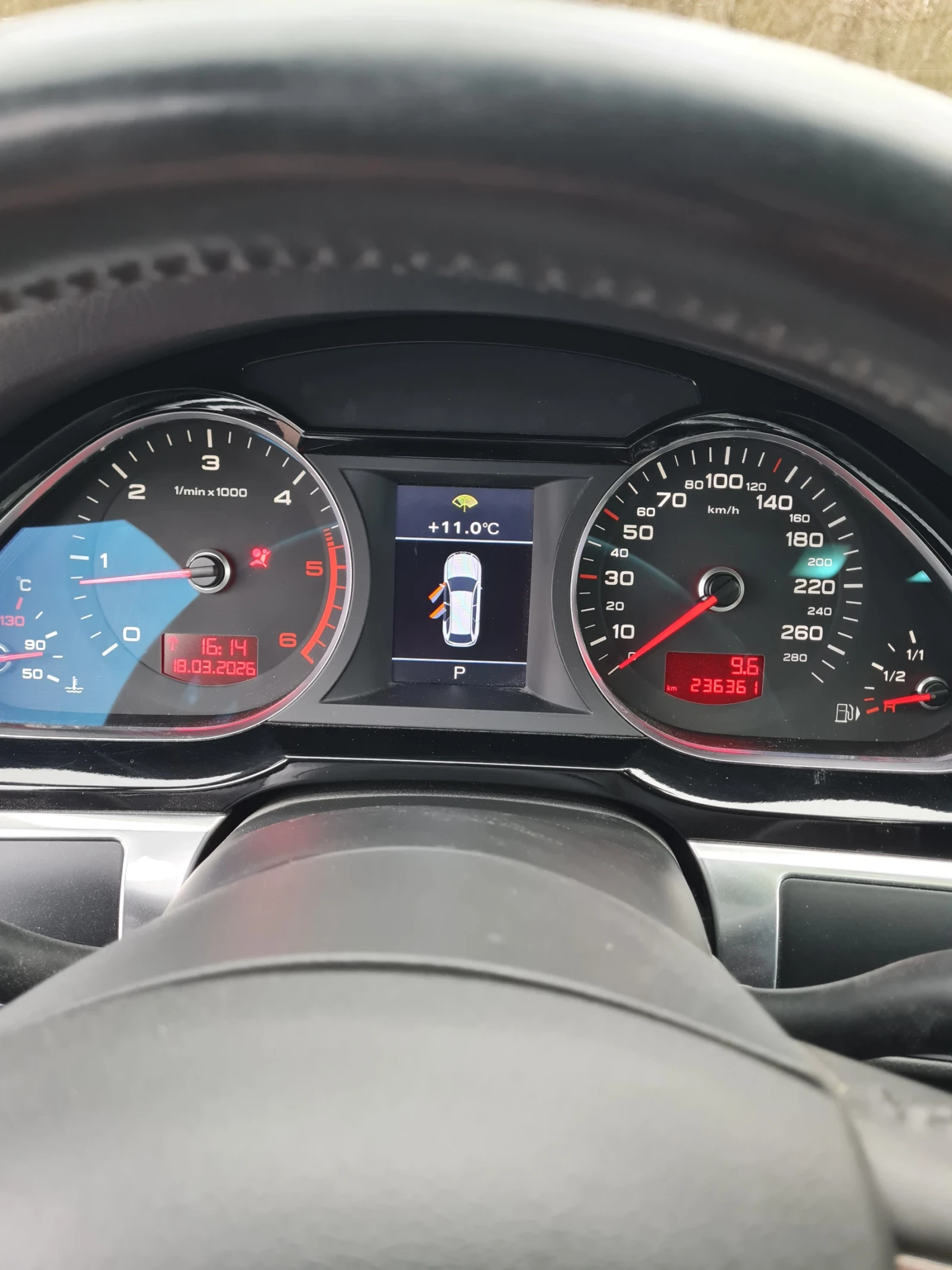 Audi A6 2.7 TDI  4х4 190к.с.2010г. S Line, снимка 10 - Автомобили и джипове - 53892089