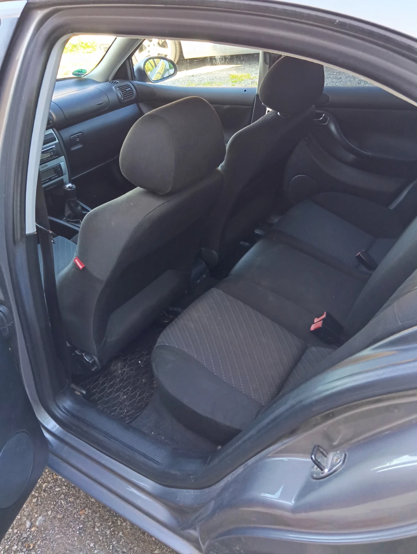 Seat Leon, снимка 13 - Автомобили и джипове - 54428982