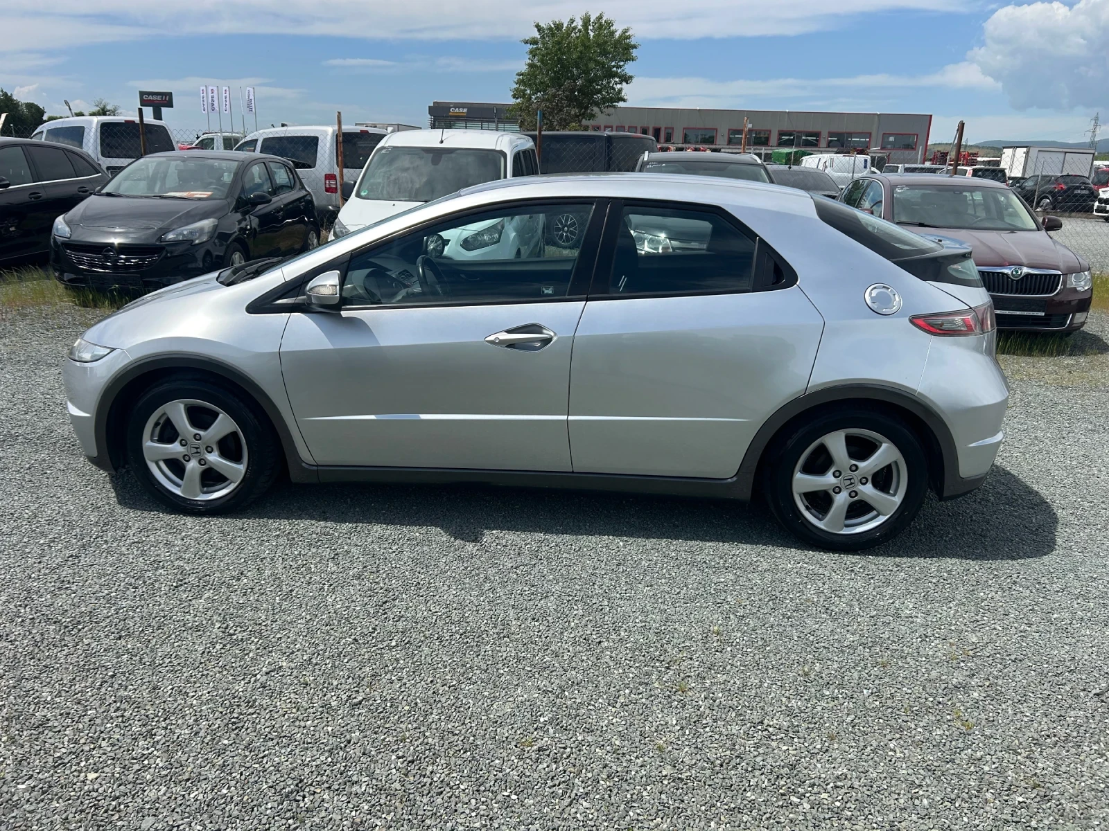 Honda Civic 1.4i 99к.с, снимка 8 - Автомобили и джипове - 54519577
