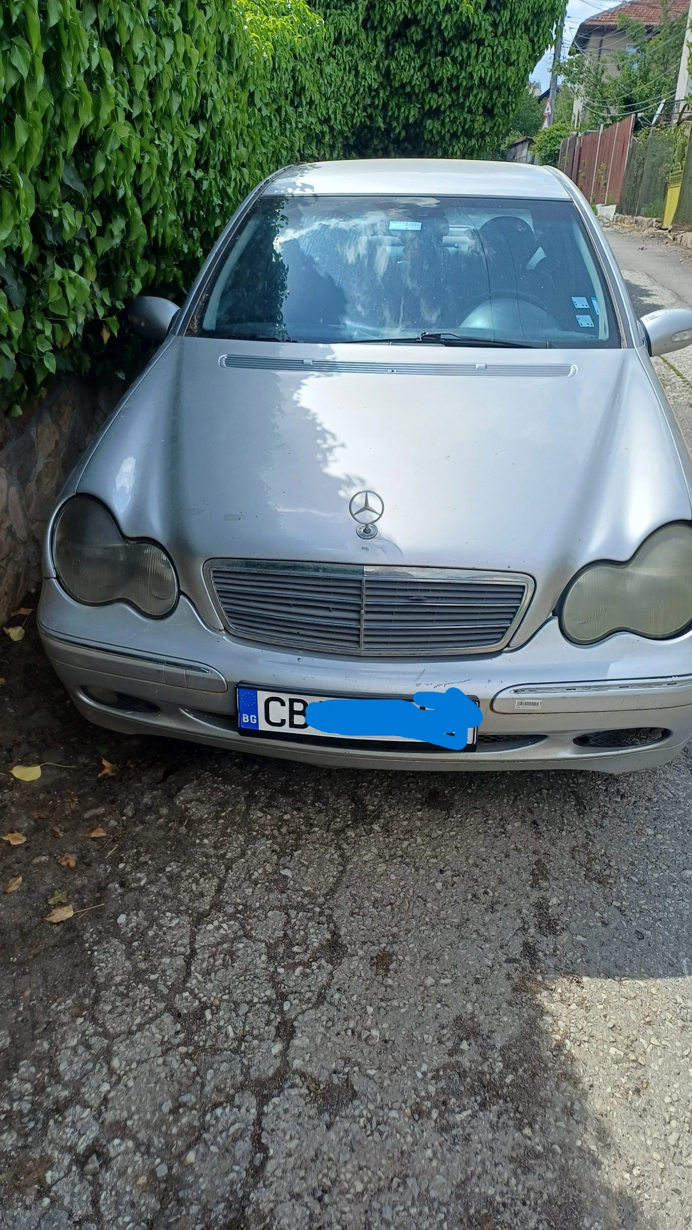Mercedes-Benz C 220, снимка 3 - Автомобили и джипове - 54574553
