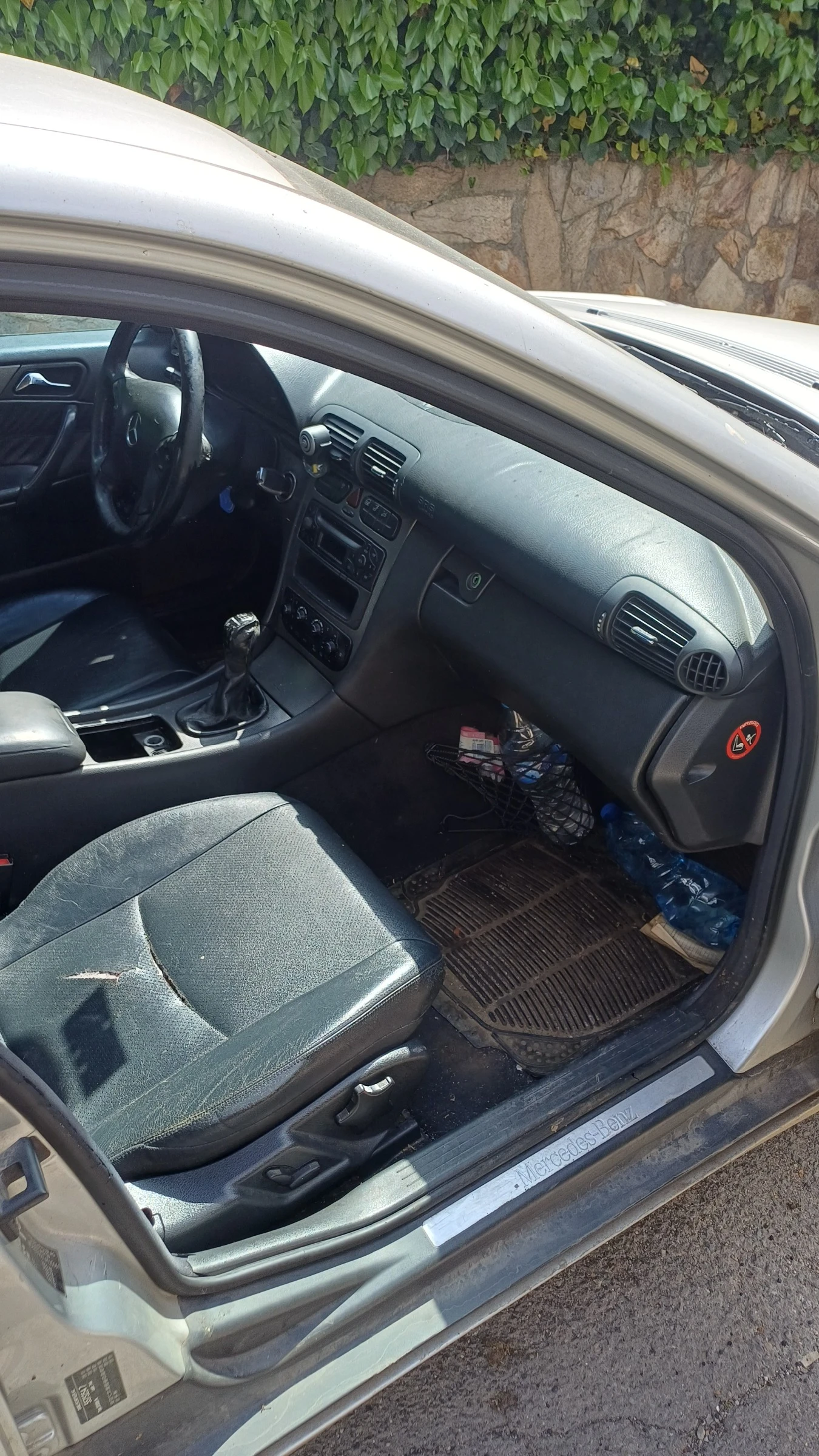 Mercedes-Benz C 220, снимка 10 - Автомобили и джипове - 54574553