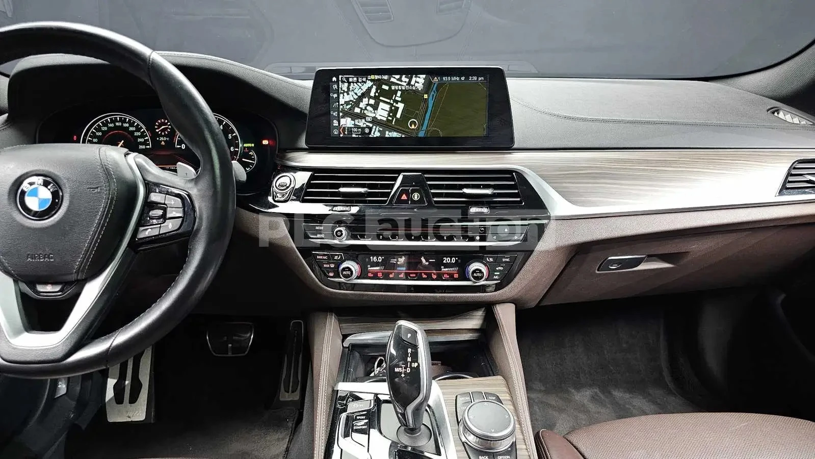 BMW 530 M SPORT/ФИКСИРАНА ЦЕНА ДО БЪЛГАРИЯ, снимка 6 - Автомобили и джипове - 54997506