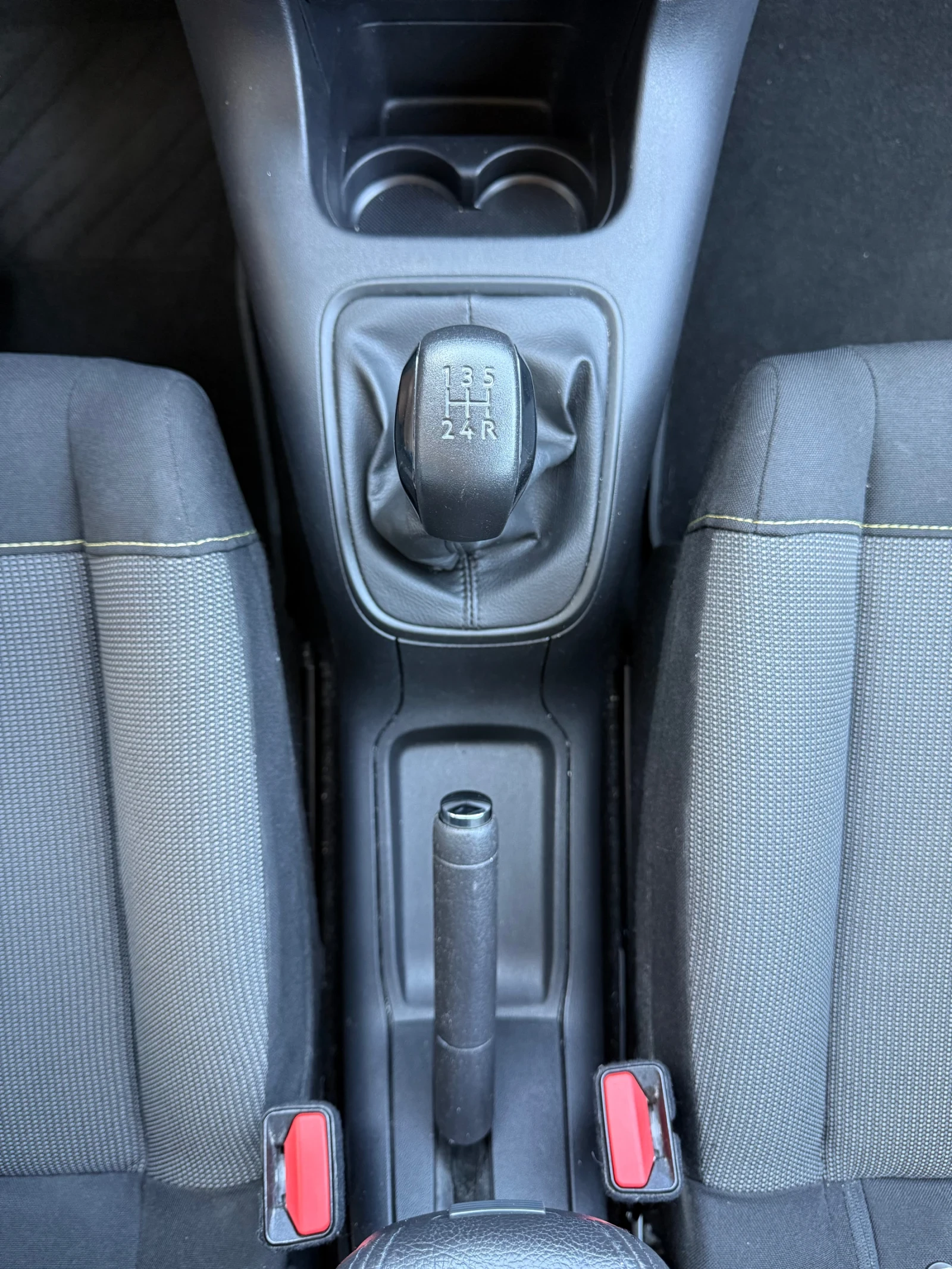 Citroen C3 * 1.2 PureTech * 97 170KM * COC * KTEO, снимка 15 - Автомобили и джипове - 55187621