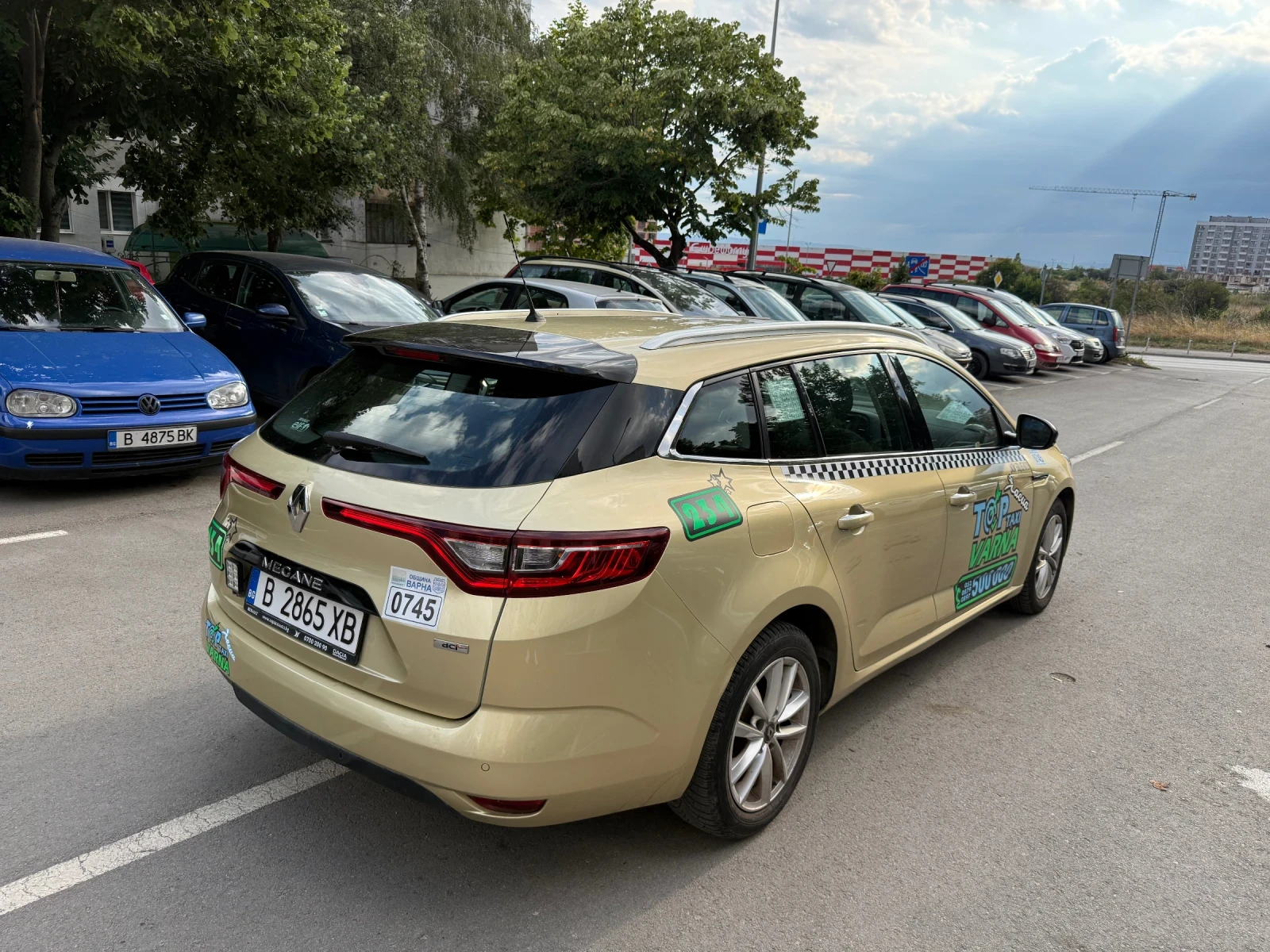 Renault Megane 1.5 DCI, снимка 4 - Автомобили и джипове - 55409162