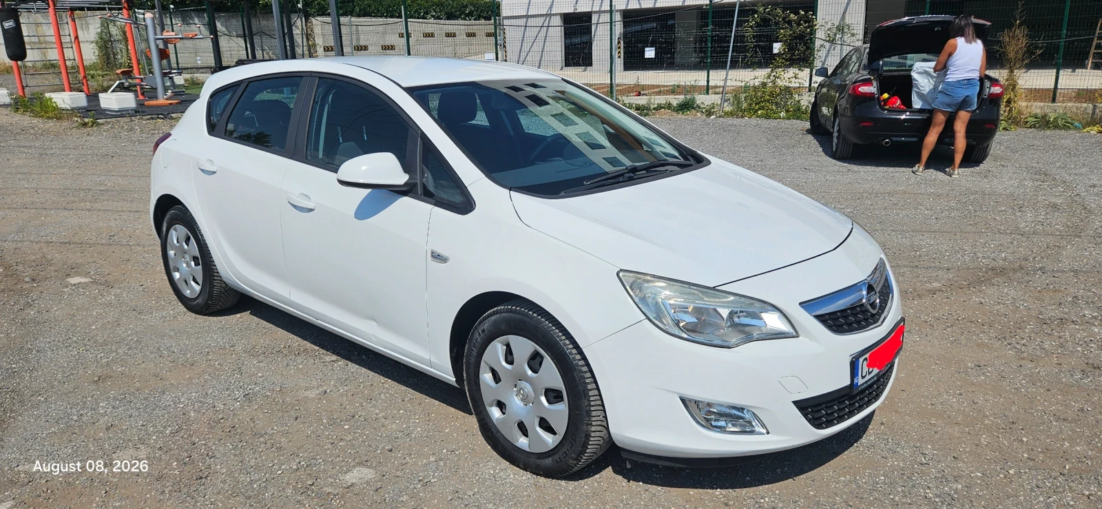Opel Astra 1.7, снимка 2 - Автомобили и джипове - 55596862