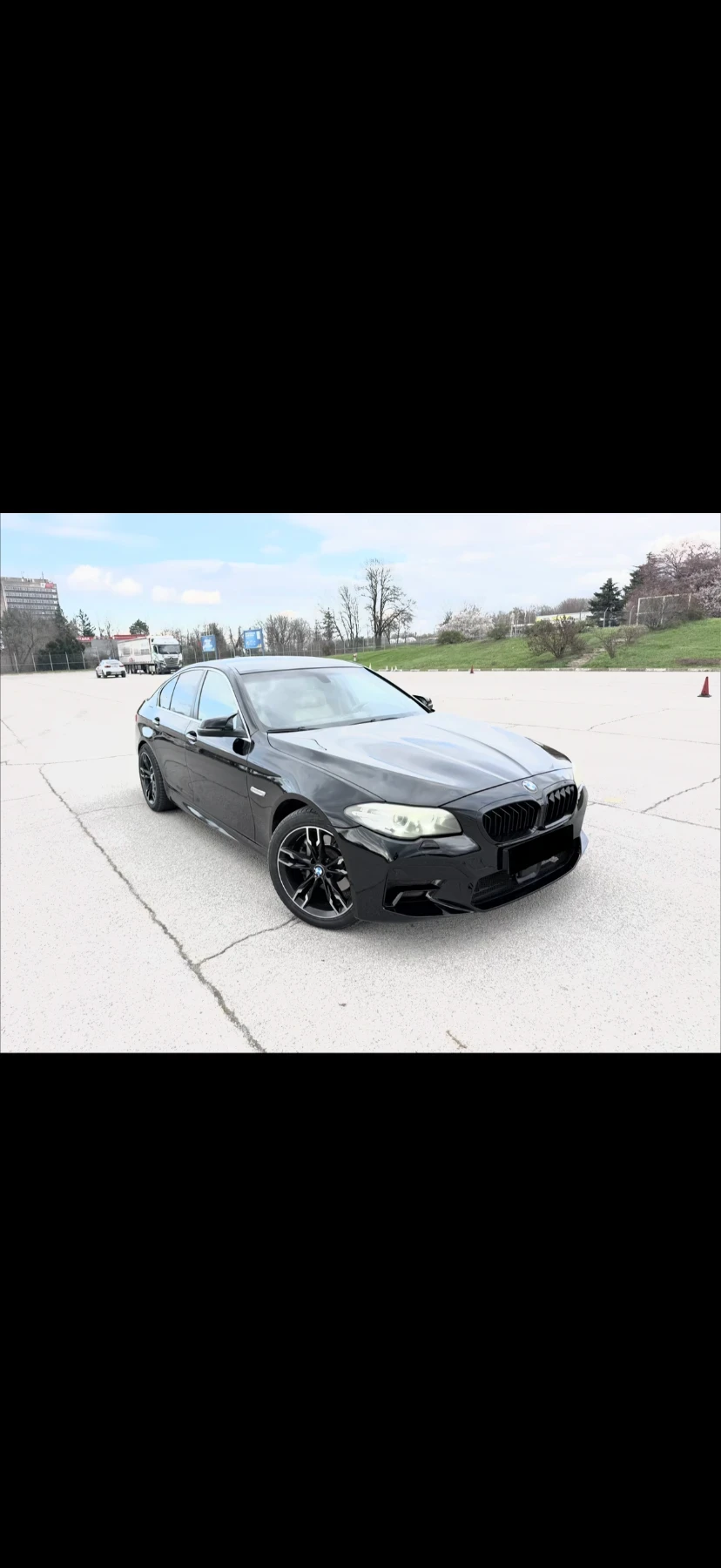 BMW 530 M-Pack/Facelift/8-ZF/ТОП СЪСТОЯНИЕ/БАРТЕР/ЛИЗИНГ!, снимка 3 - Автомобили и джипове - 56238870
