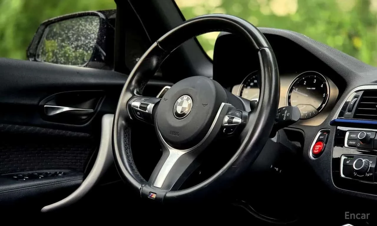 BMW 118 d M Sport Shadow 5 Door/ФИНАНСИРАНЕ, снимка 17 - Автомобили и джипове - 56272846