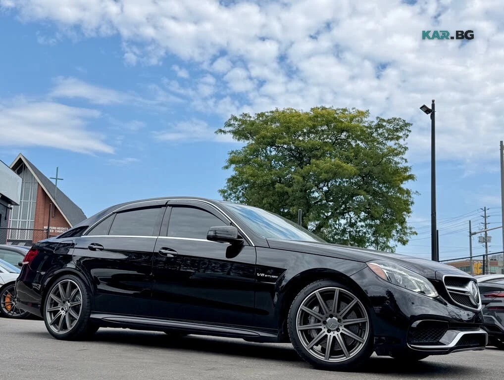 Mercedes-Benz E 63 AMG АвтоКредит * (ЦЕНА ДО БГ), снимка 7 - Автомобили и джипове - 56342466