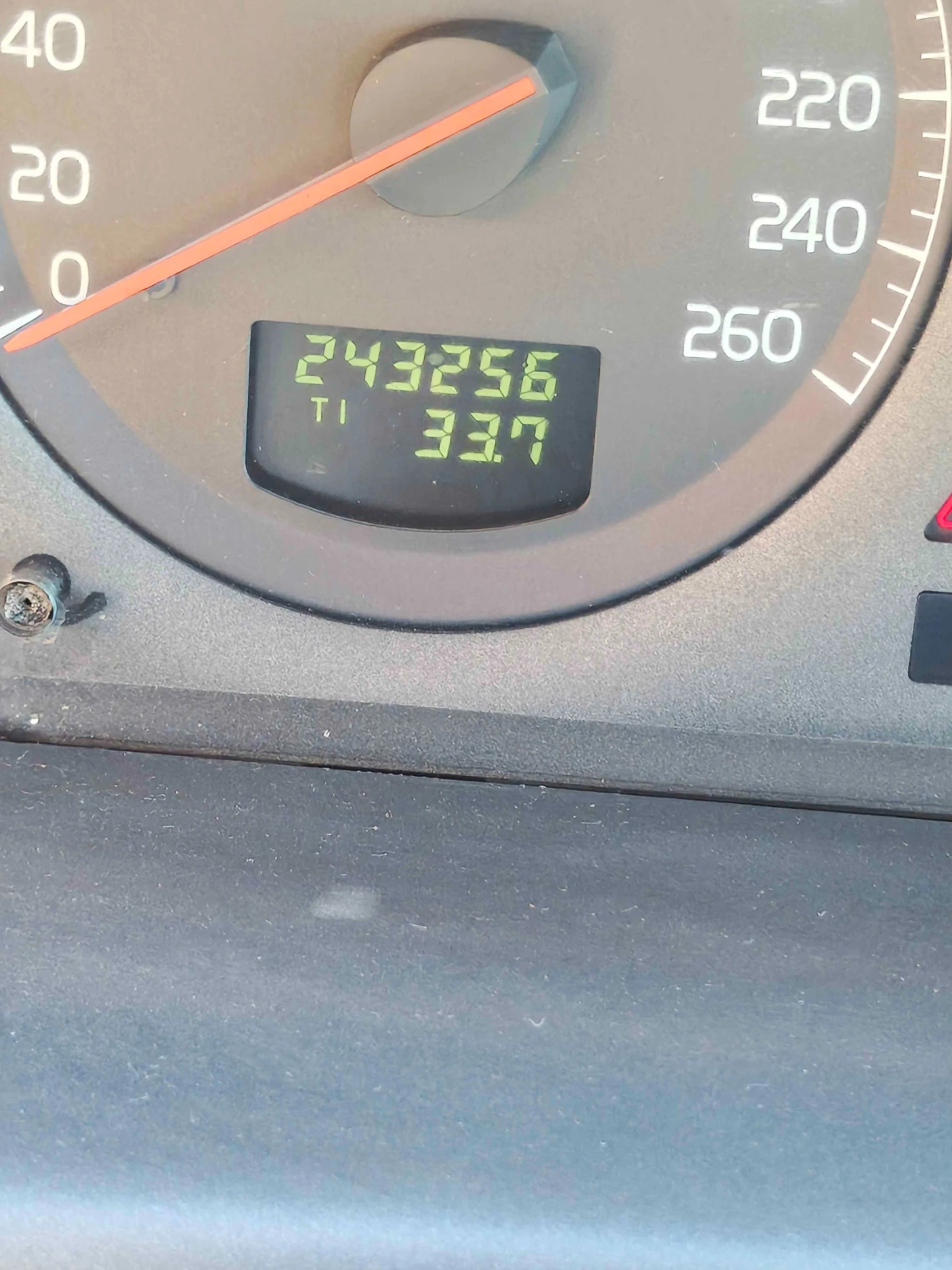 Volvo S60, снимка 6 - Автомобили и джипове - 56359273