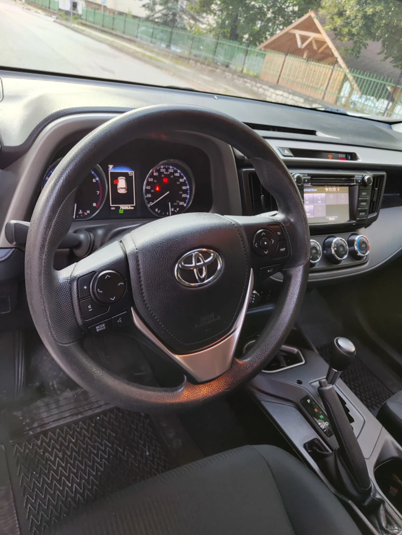 Toyota Rav4, снимка 13 - Автомобили и джипове - 46564306