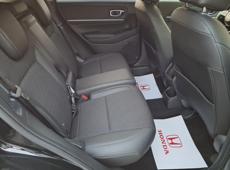 Honda Hr-v 1.5 i-MMD Hybrid Advance, снимка 16 - Автомобили и джипове - 52560937