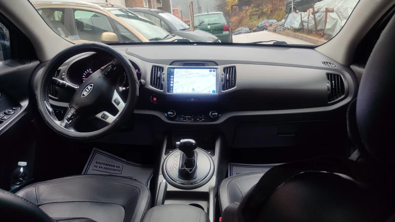 Kia Sportage, снимка 8 - Автомобили и джипове - 52679391