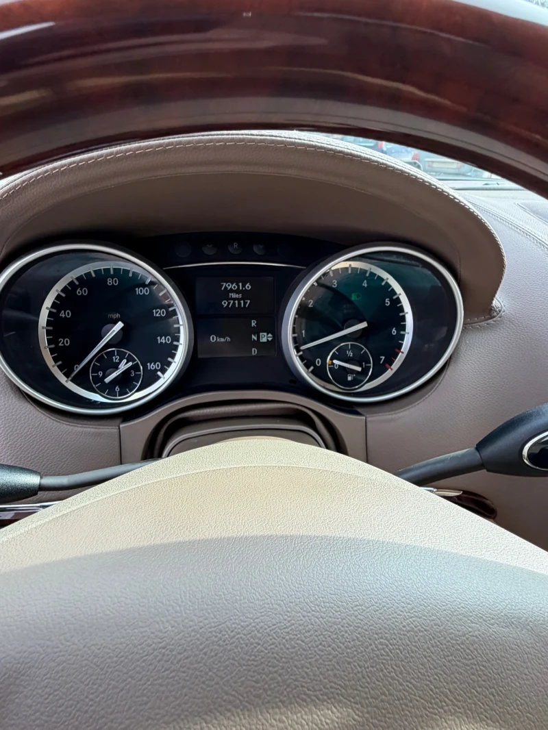 Mercedes-Benz GL 550 Grand Edition AMG, снимка 10 - Автомобили и джипове - 53340989