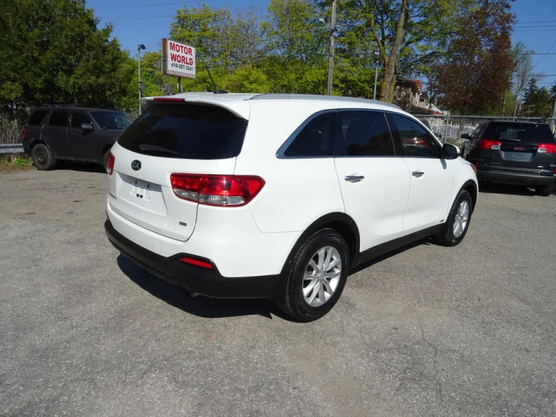 Kia Sorento LX AWD, снимка 7 - Автомобили и джипове - 53439855