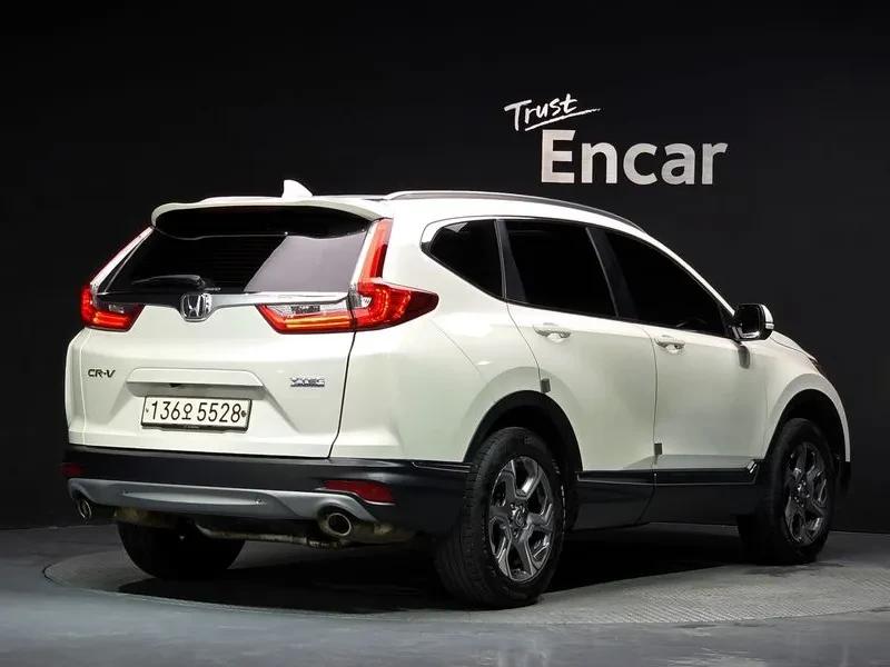 Honda Cr-v Executive-L 1.5 Бензин 4х4, снимка 2 - Автомобили и джипове - 55314673