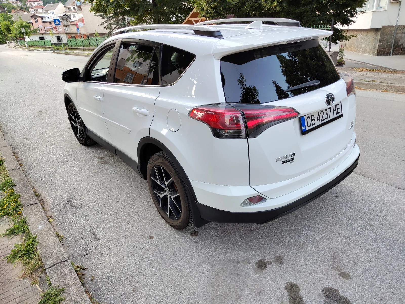 Toyota Rav4  - изображение 5