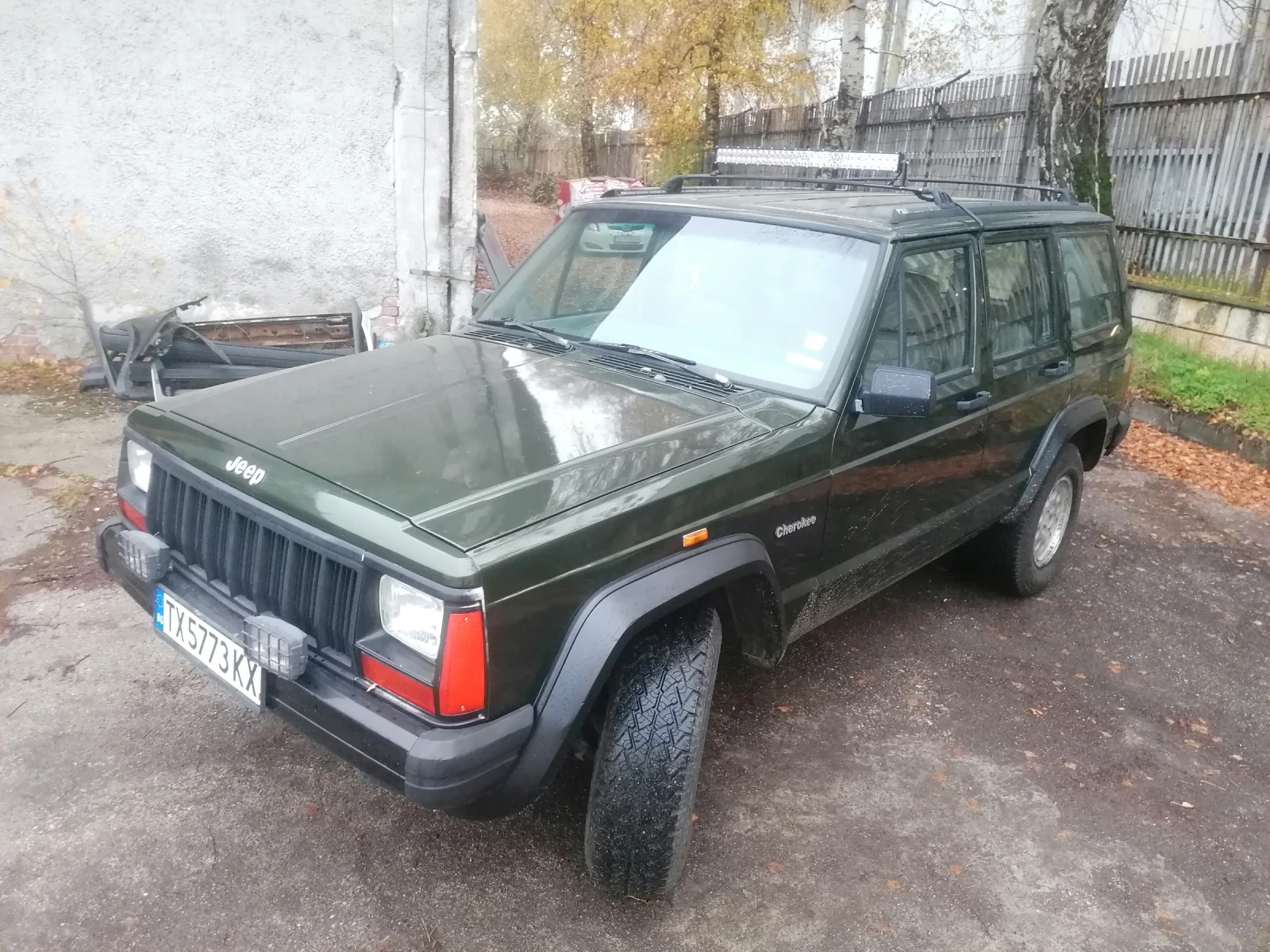 Jeep Cherokee  - изображение 9