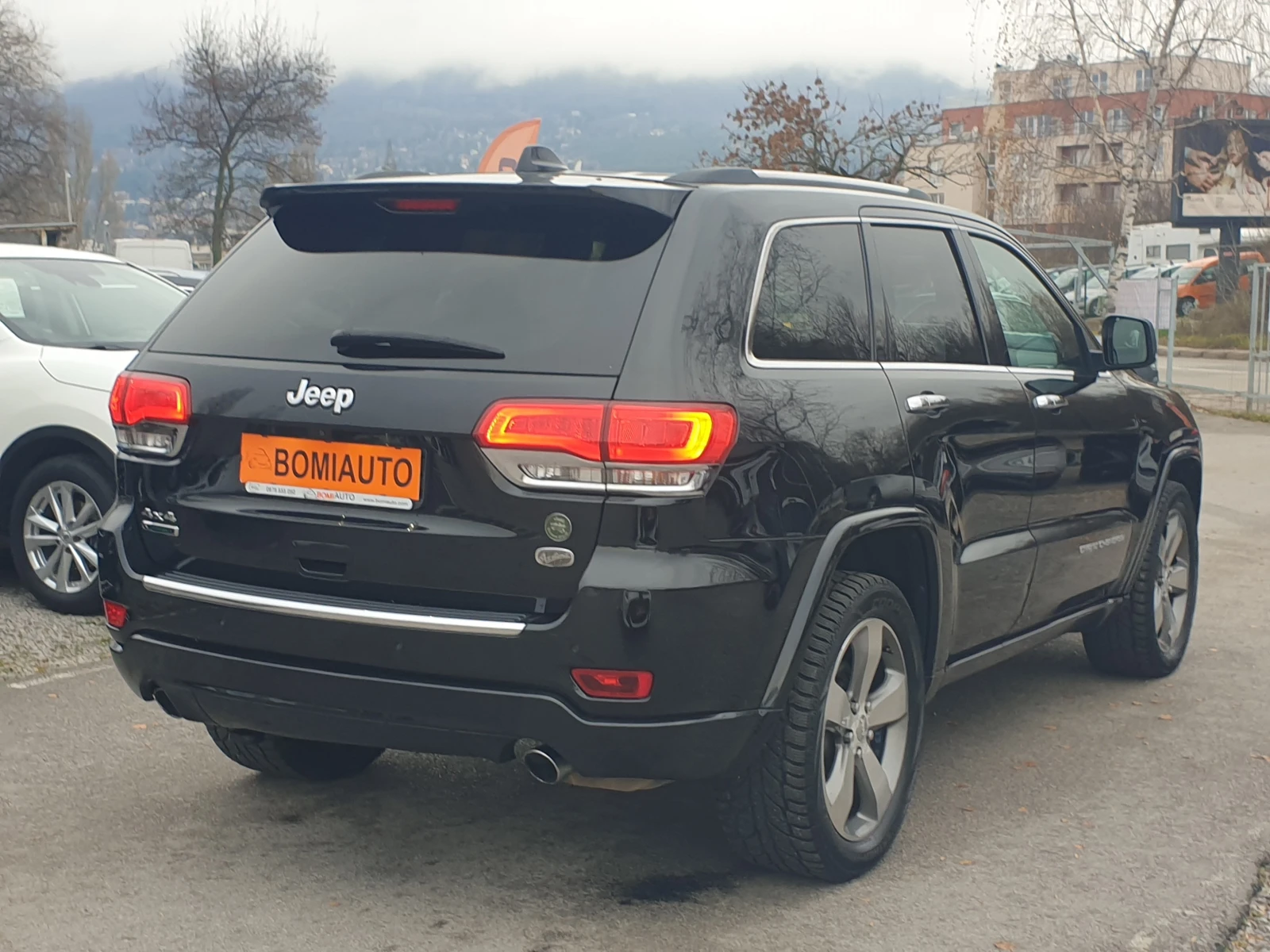 Jeep Cherokee 3.0CRD* 4X4* АВТОМАТИК* ПАНОРАМА* LED* NAVI*  - изображение 3