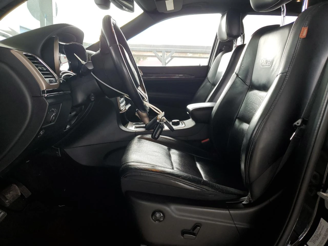 Jeep Grand cherokee Limited* 8ZF* 4X4* Distronic* Подгрев* Обдух* Пано - изображение 7