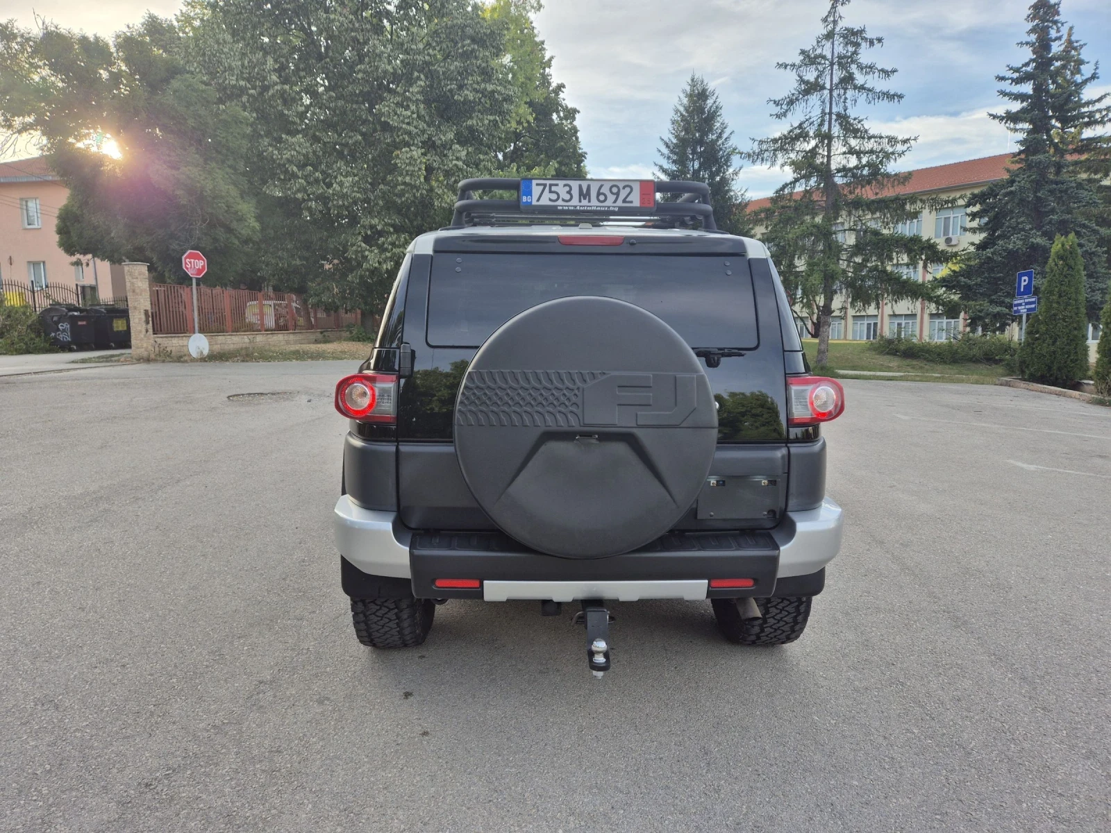Toyota Fj cruiser 4.0 260к.с 2013 само на 49000км Нова!!! - изображение 6