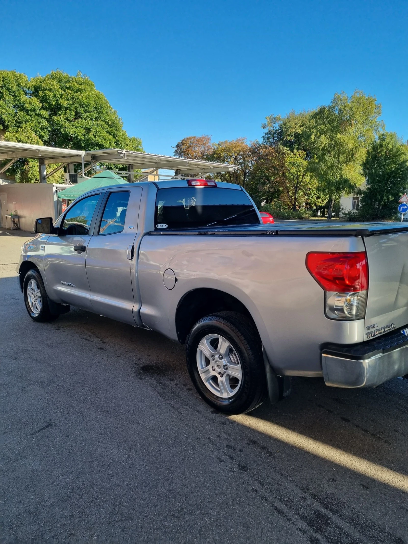 Toyota Tundra  - изображение 7