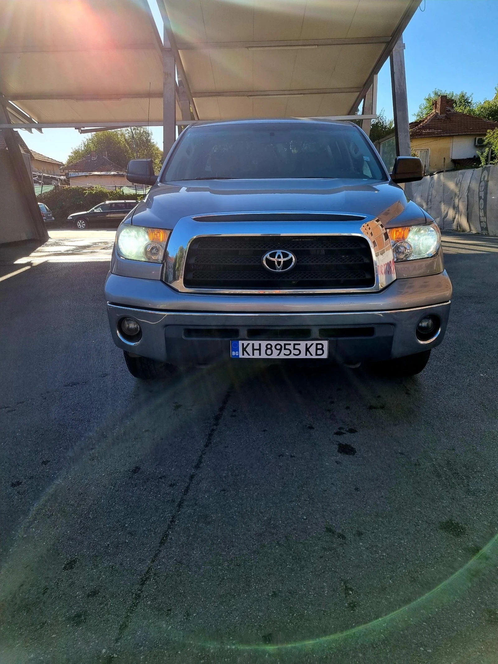 Toyota Tundra  - изображение 2