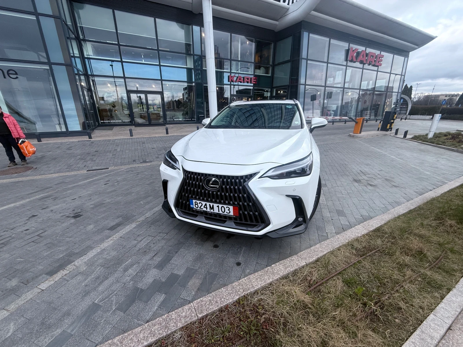 Lexus NX, снимка 6 - Автомобили и джипове - 53939342
