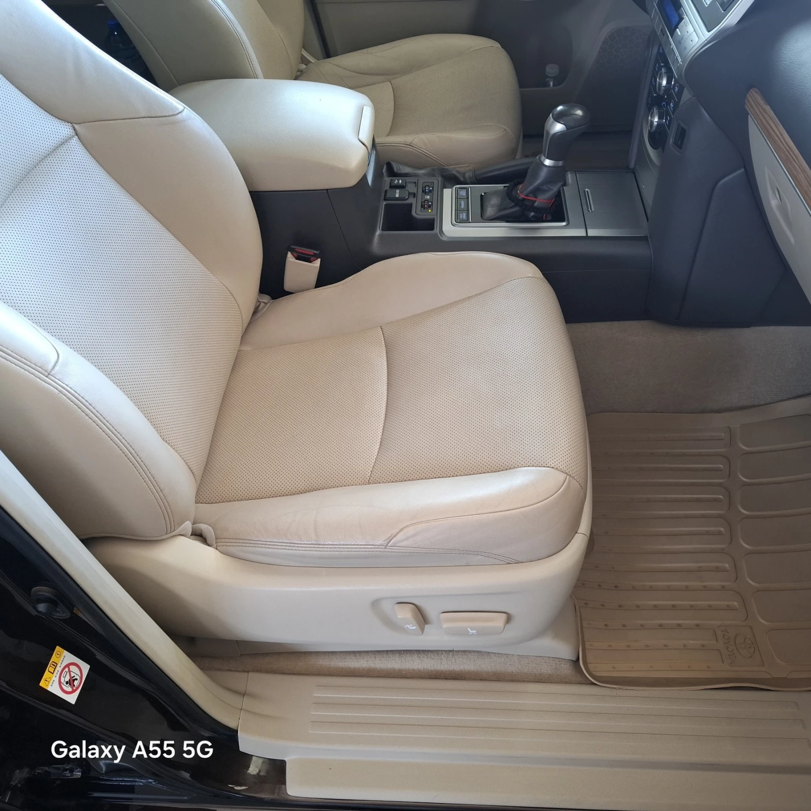 Toyota Land cruiser 150, снимка 12 - Автомобили и джипове - 54303101