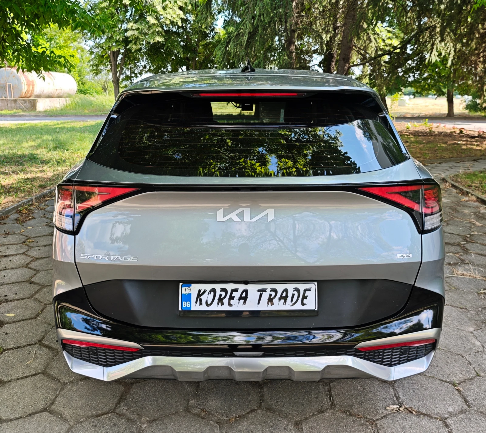 Kia Sportage 2.0 CRDI 4x4, снимка 5 - Автомобили и джипове - 54736407